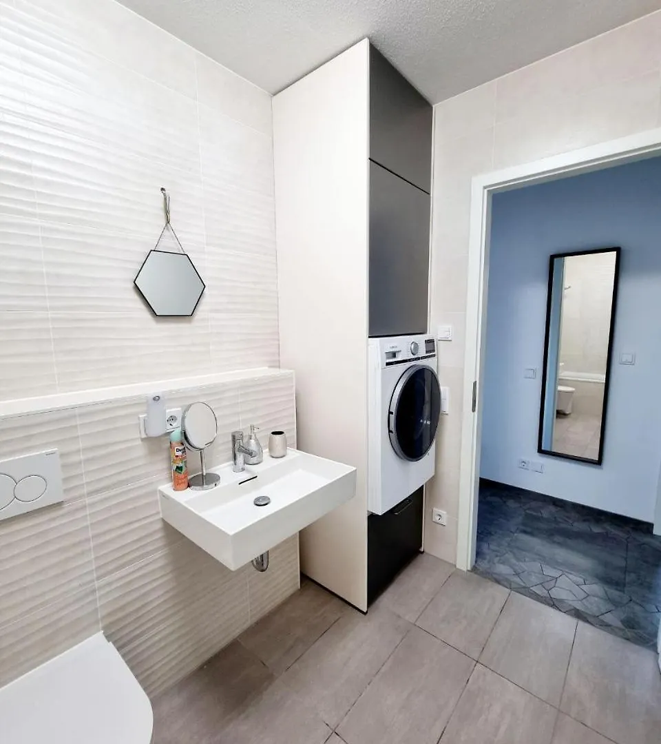 Prisma Pasing Munich Octoberfest Apartment