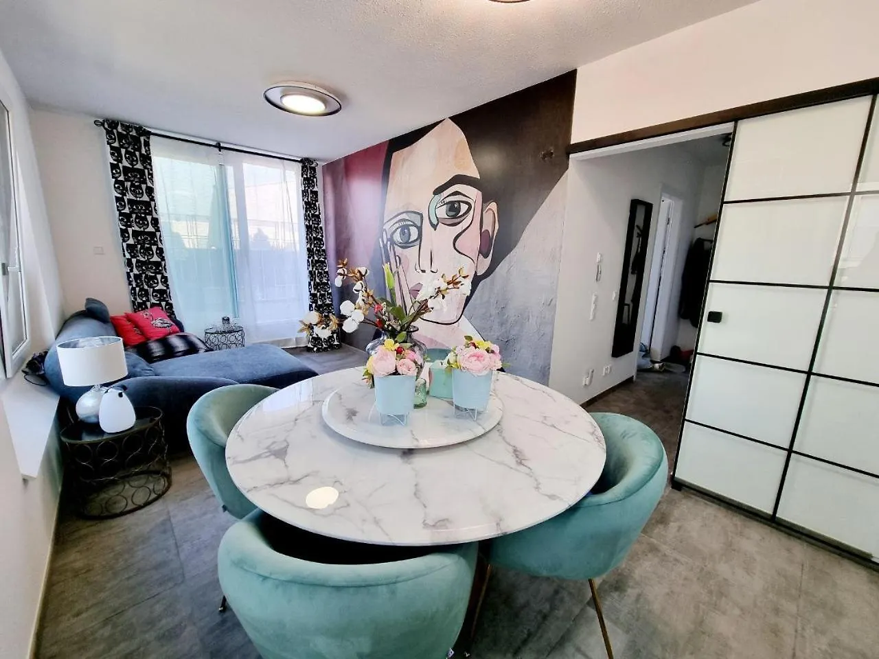 Prisma Pasing Munich Octoberfest Apartment